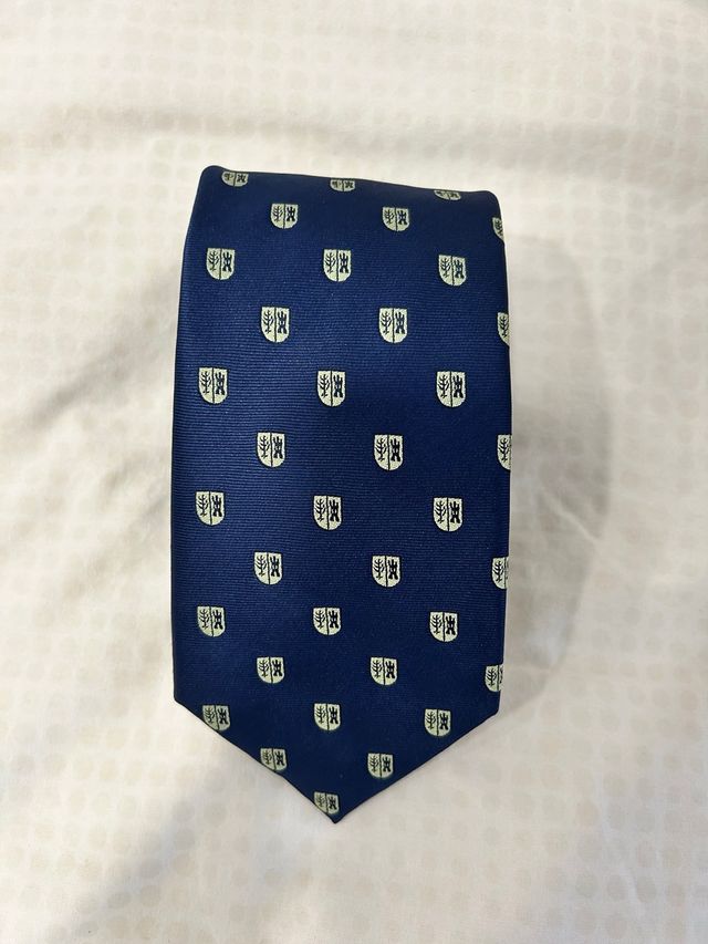Retamar Corbata azul marino
