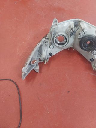 Faro delantero Burgman 250