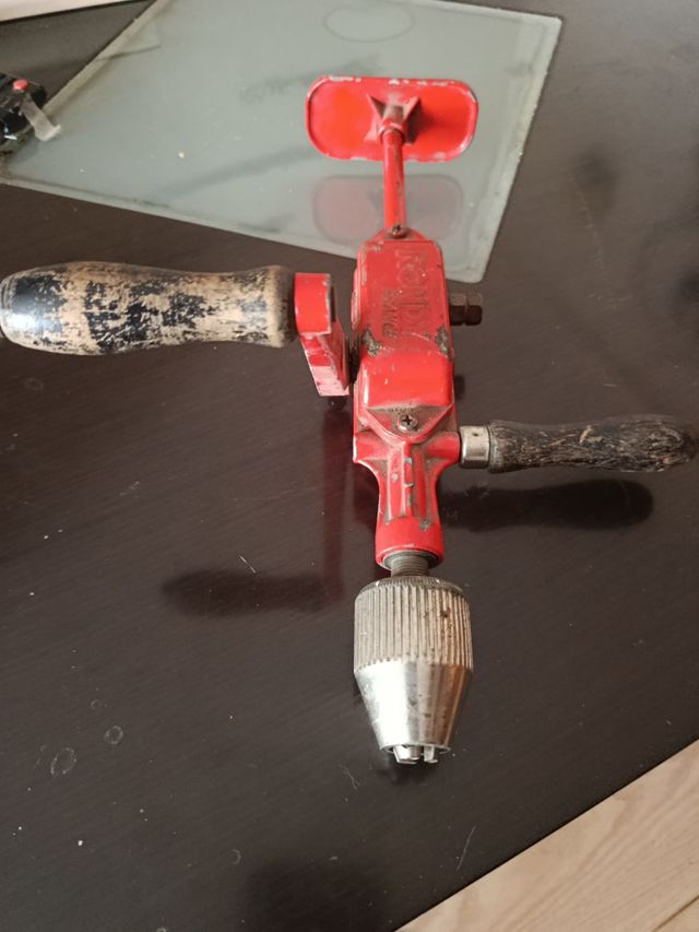 Taladro manual Rondy France antiguo