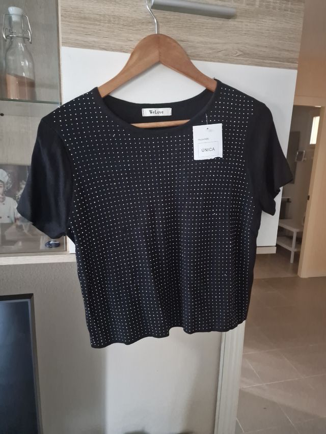 Camiseta negra WeLove ✨