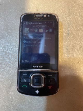 Teléfono Nokia 67 10 navigator