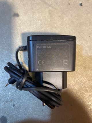 Teléfono Nokia 67 10 navigator