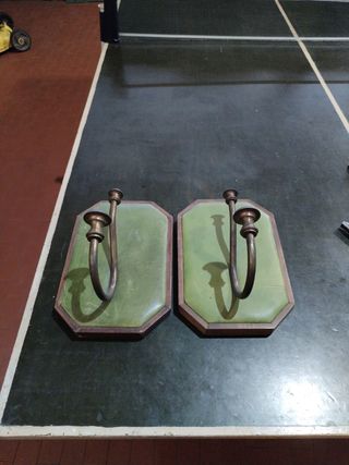 2 Attacapanni antichi in ottone