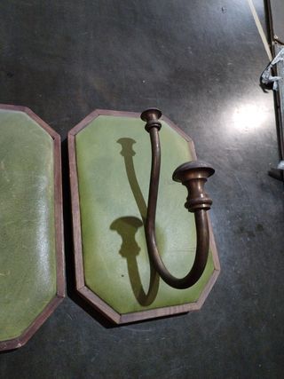 2 Attacapanni antichi in ottone