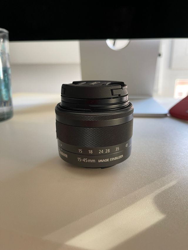 Objetivo Canon EF M 15 45 mm F3.5 IS STM 49mm