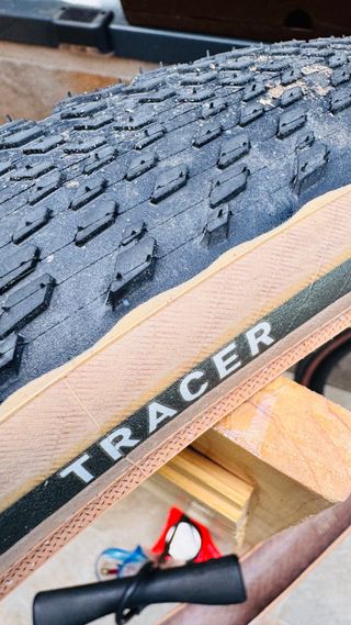 Cubierta Gravel Specialized Tracer 700x50