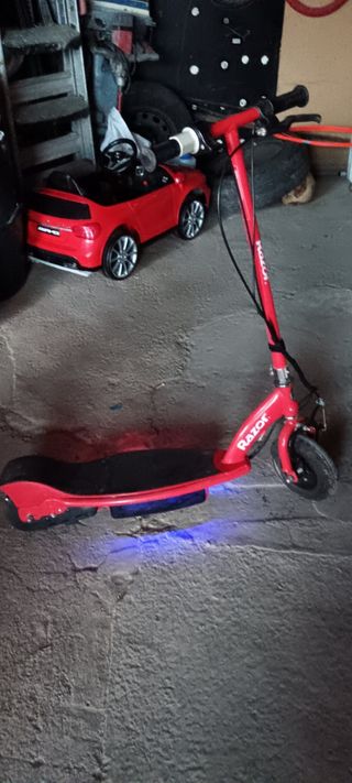 Patineta de batería para niños 