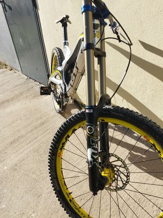 GT Fury World Cup 2012 - Bicicleta DH