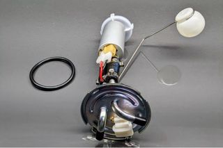 Aforador y prebomba VW GOLF MK1 cabrio