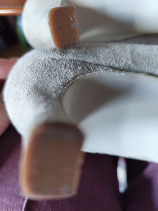 Zapatos de novia. Diseñador Raimon Bundó. Talla 38