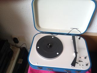 Tocadiscos Crosley maleta azul