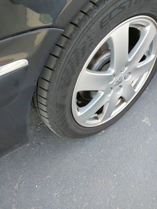 Peugeot 607 2006
