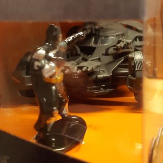 Batmobile & Batman - Justice League