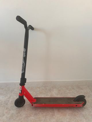 Patinete rojo niños 5-8 años