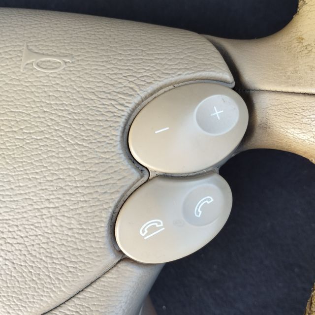 Volante mercedes Benz con airbag