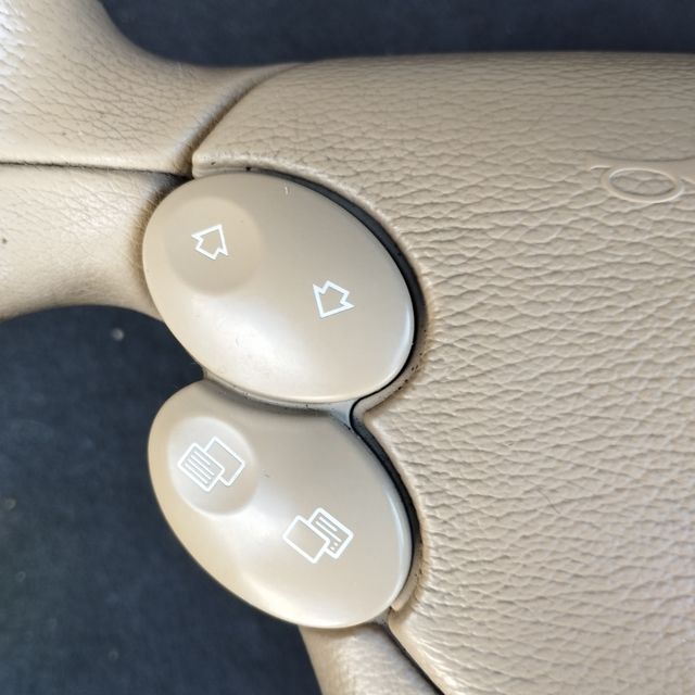 Volante mercedes Benz con airbag