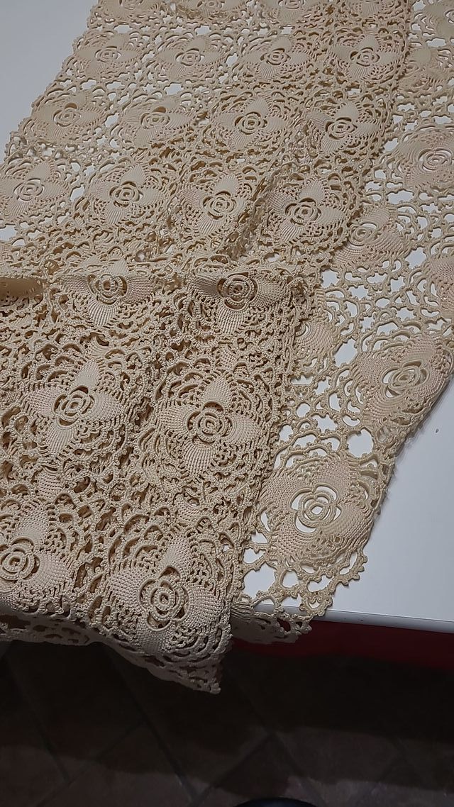 Centrotavola all'uncinetto molto grande 430x50