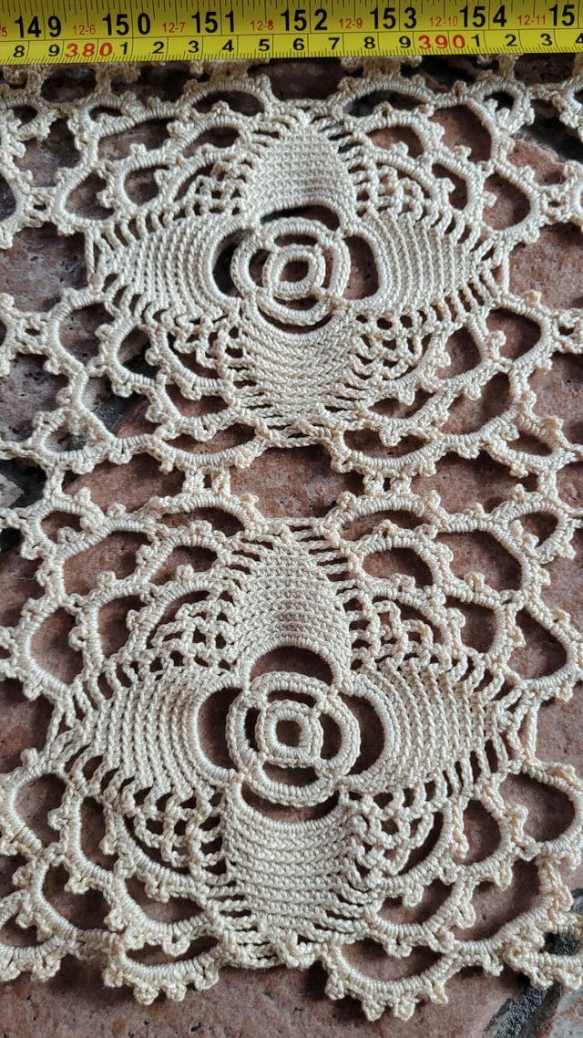 Centrotavola all'uncinetto molto grande 430x50