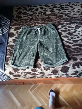 Shorts militares verdes - Talla XS PRECIOSOS