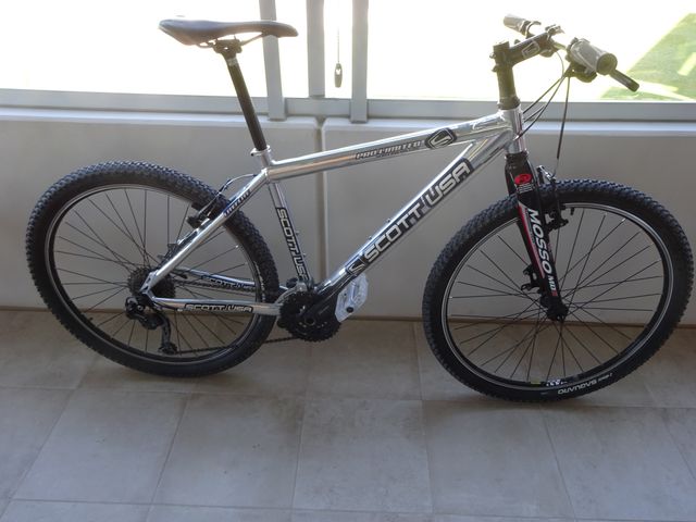 Bicicleta MTB Scott