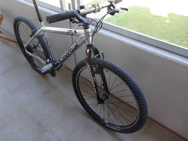Bicicleta MTB Scott