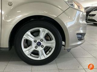 Ford Tourneo Courier 1.0 EcoBoost 100cv Titanium