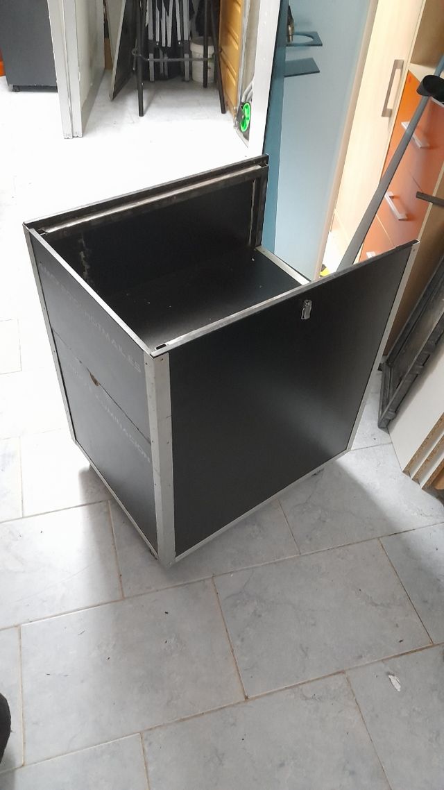 Maleta transporte - Resistente estructura metálica