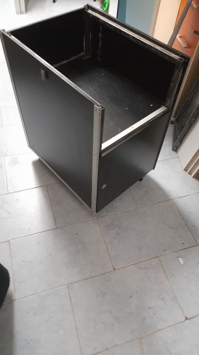 Maleta transporte - Resistente estructura metálica