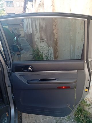 SsangYong Rodius 2008