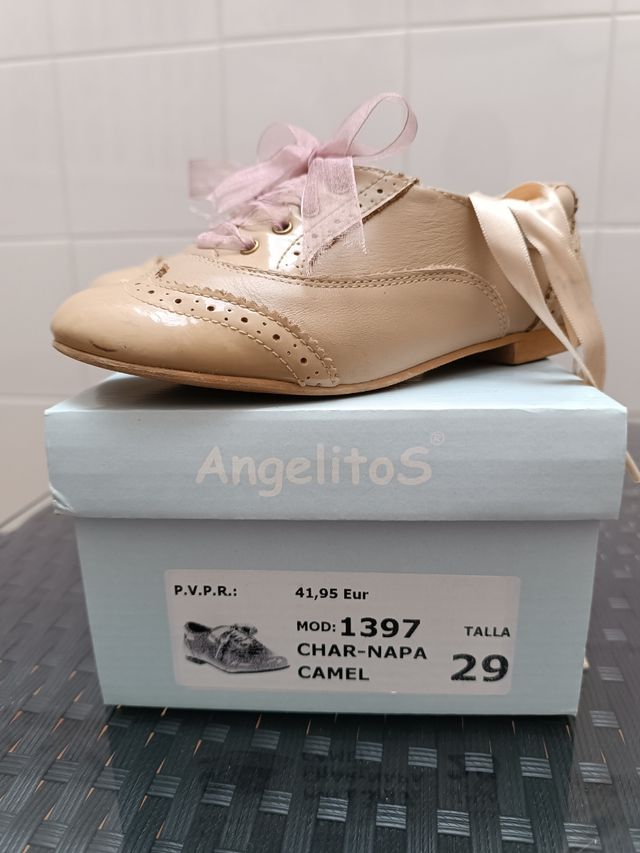 Zapatos ceremonia niño. Talla 29.