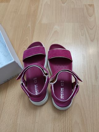 Sandalias Geox número 37