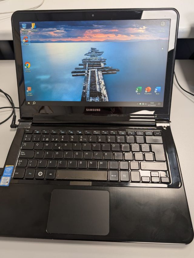 Portátil Samsung con Windows 11