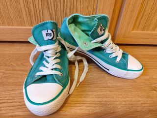 Zapatillas loneta Mustang verde