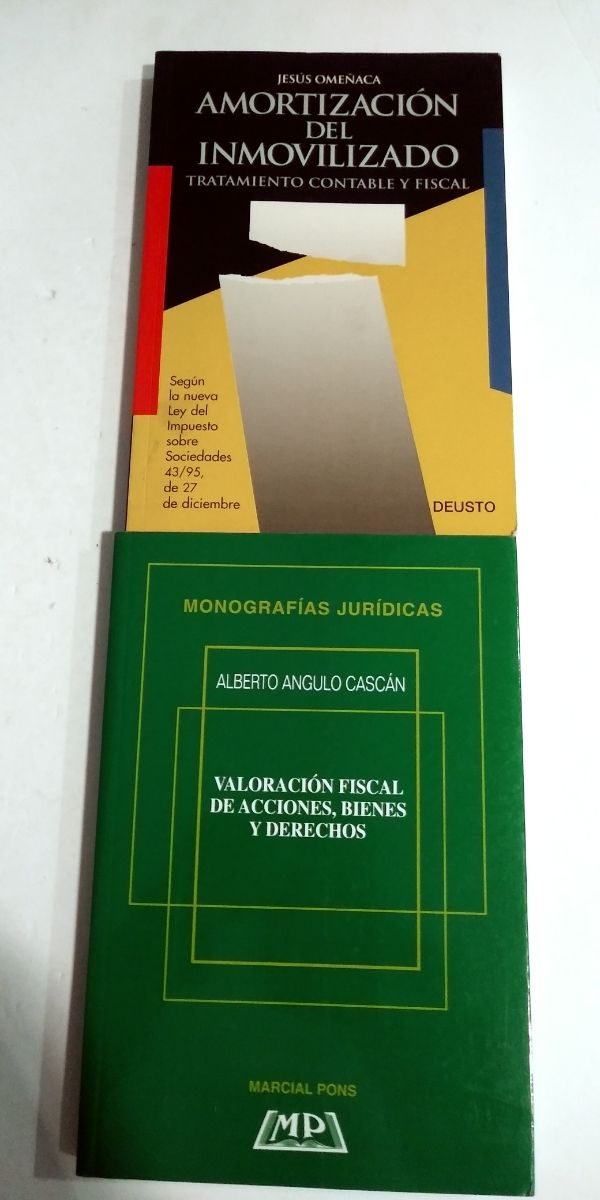 Lote 9 libros de Derecho