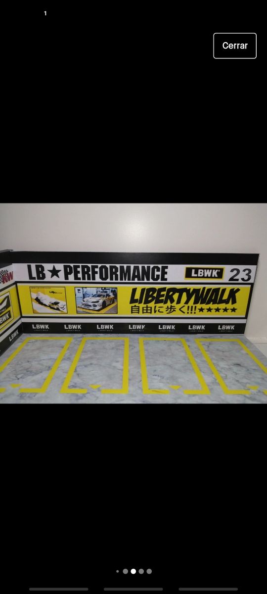 Diorama Nissan Libertywalk performance