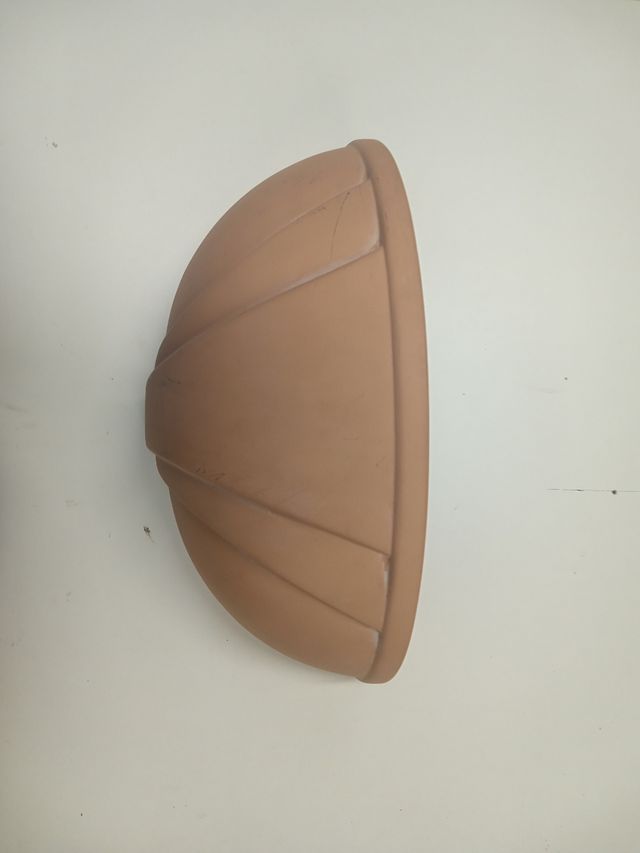 Luce applique da muro in ceramica 