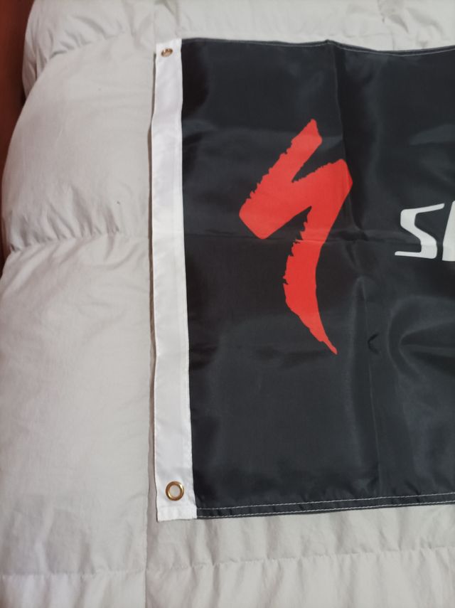 Bandera specialized