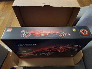 Lego Technic Ferrari SF-24 42207
