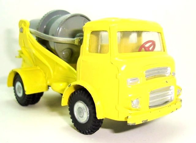 CAMIÓN HORMIGONERA BARREIROS MINIATURAS JOAL