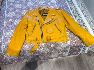 Chaqueta de piel para mujer