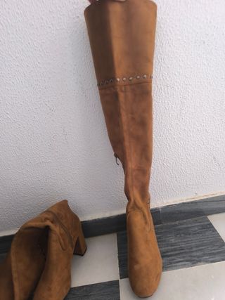 Botas altas marrones - tacón