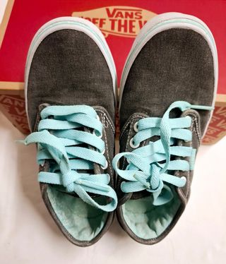 ZAPATILLAS de VANS NÚM 36 CHICA
