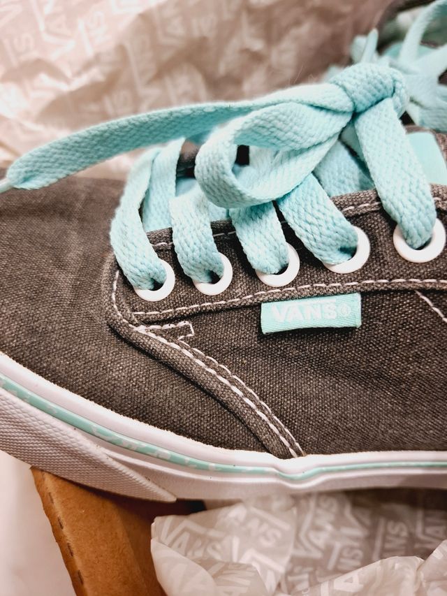 ZAPATILLAS de VANS NÚM 36 CHICA