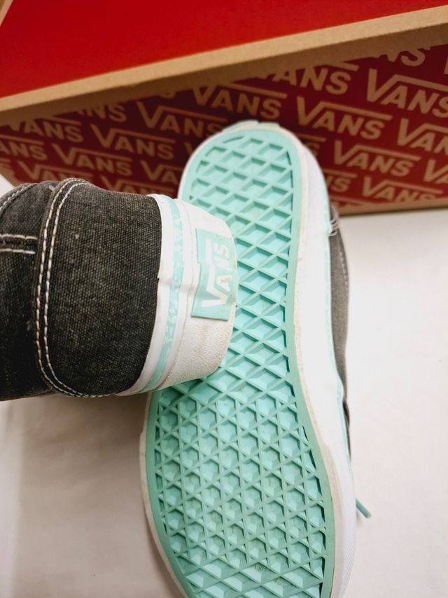 ZAPATILLAS de VANS NÚM 36 CHICA