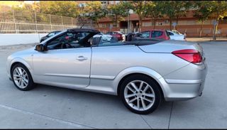 Opel Astra 2009
