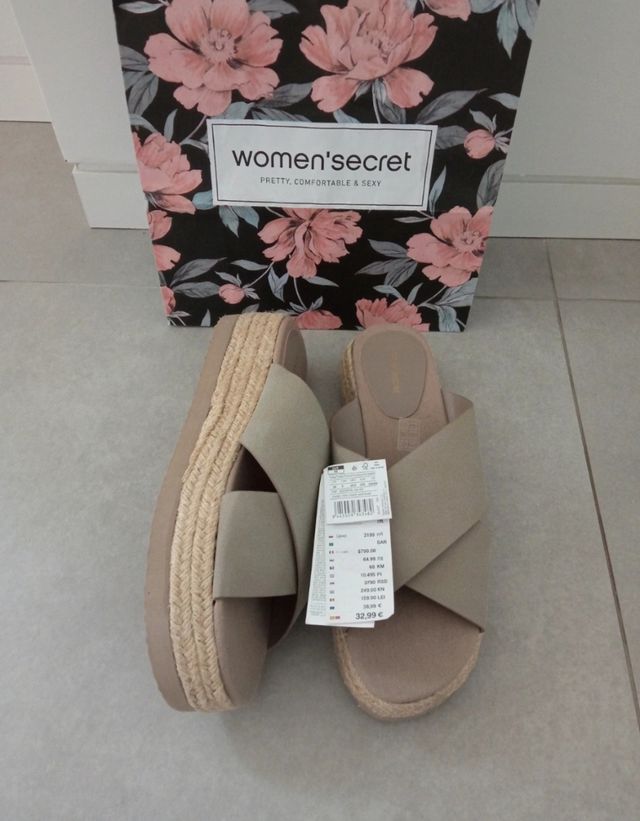 Sandalias Women'Secret beige nº42