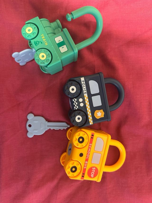 Cerraduras infantiles - Tren, Policía, Escolar