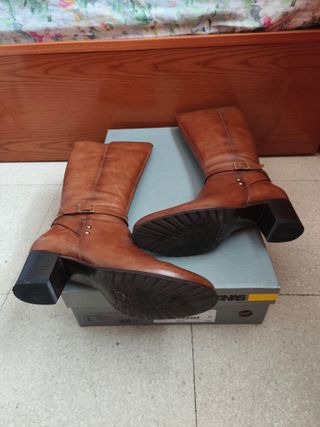BOTAS ALTAS DE MUJER