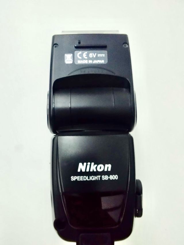 Nikon Speedlight SB-800 Flash incluye funda