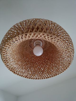 Lámpara techo mimbre marrón